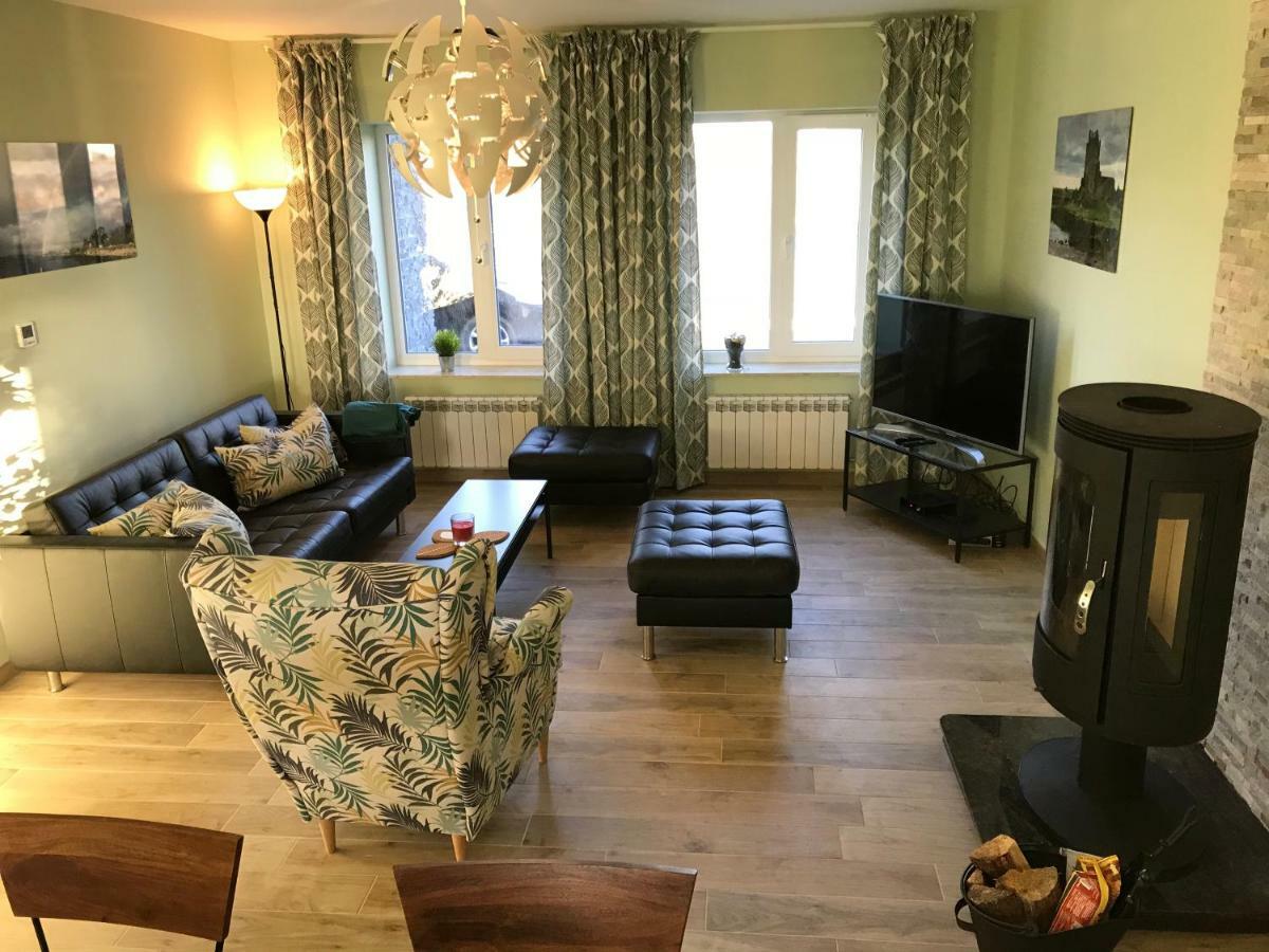 Atlantic Retreat Lodge Kinvara ภายนอก รูปภาพ