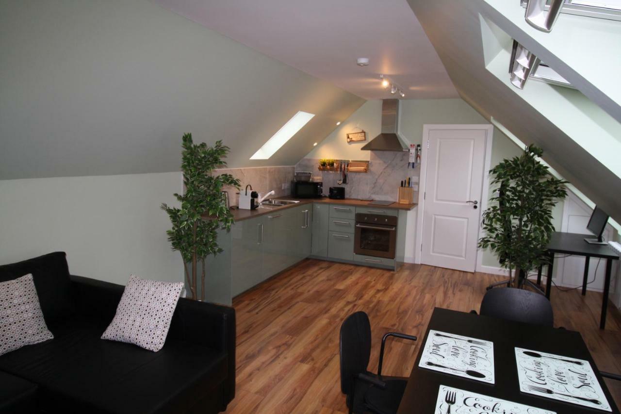 Atlantic Retreat Lodge Kinvara ภายนอก รูปภาพ