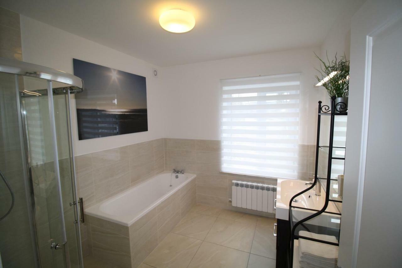 Atlantic Retreat Lodge Kinvara ภายนอก รูปภาพ